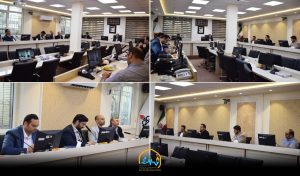 🔰 روند هم‌افزایی در زمینه نفت و گاز در سال جاری شتاب می‌گیرد 🔷 جلسه ارائه گزارش عملکرد سال ۱۴۰۳ و بررسی چالش‌های جدید و برنامه‌ریزی برای اقدامات سال ۱۴۰۴ با حضور مدیرعامل و معاونین خانه هم‌افزایی و قائم مقام، معاونین و نمایندگان شرکت بهره‌بردای نفت و شرق برگزار شد. 🔷 همچنین در این نشست روابط بین دو نهاد با هدف بهبود مستمر مورد بررسی دقیق‌تری قرار گرفت.