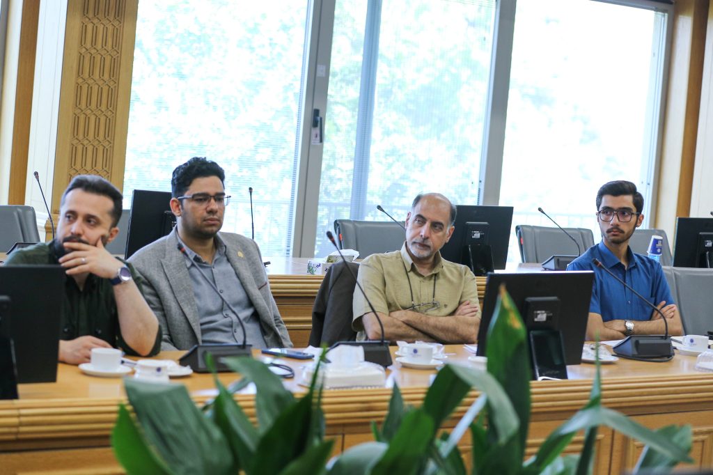 هم‌افزایی بین تشکل‌ها در ارائه راهکارهای برون‌رفت از ناترازی انرژی؛
اصلاح ساختار اقتصادی صنعت انرژی و واگذاری نیروگاه‌های حرارتی به بخش خصوصی؛در کمیسیون انرژی اتاق بازرگانی استان بررسی شد
