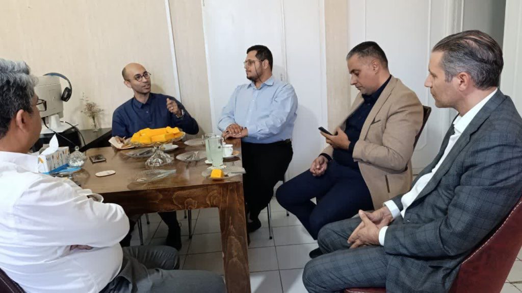 نشست مشترک کانون کارفرمایی صنایع استان و خانه همافزایی انرژی و آب برگزار شد