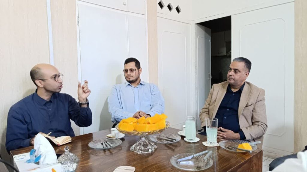 محسن رضوی، مدیرمسئول روزنامه اقتصادی آسیا، از این نشست به عنوان تحقق بخشی از مفاد تفاهمنامه این رسانه با خانه همافزایی یاد کرد؛ تفاهمنامهای که هدف آن روشنگری رسانهای و تسهیل گفتوگوی میان صنعت و نهادهای تصمیمساز در حوزه انرژی و آب است.
