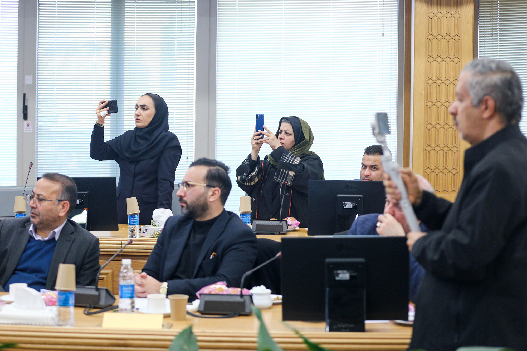 جلسه شورای گفت‌وگو