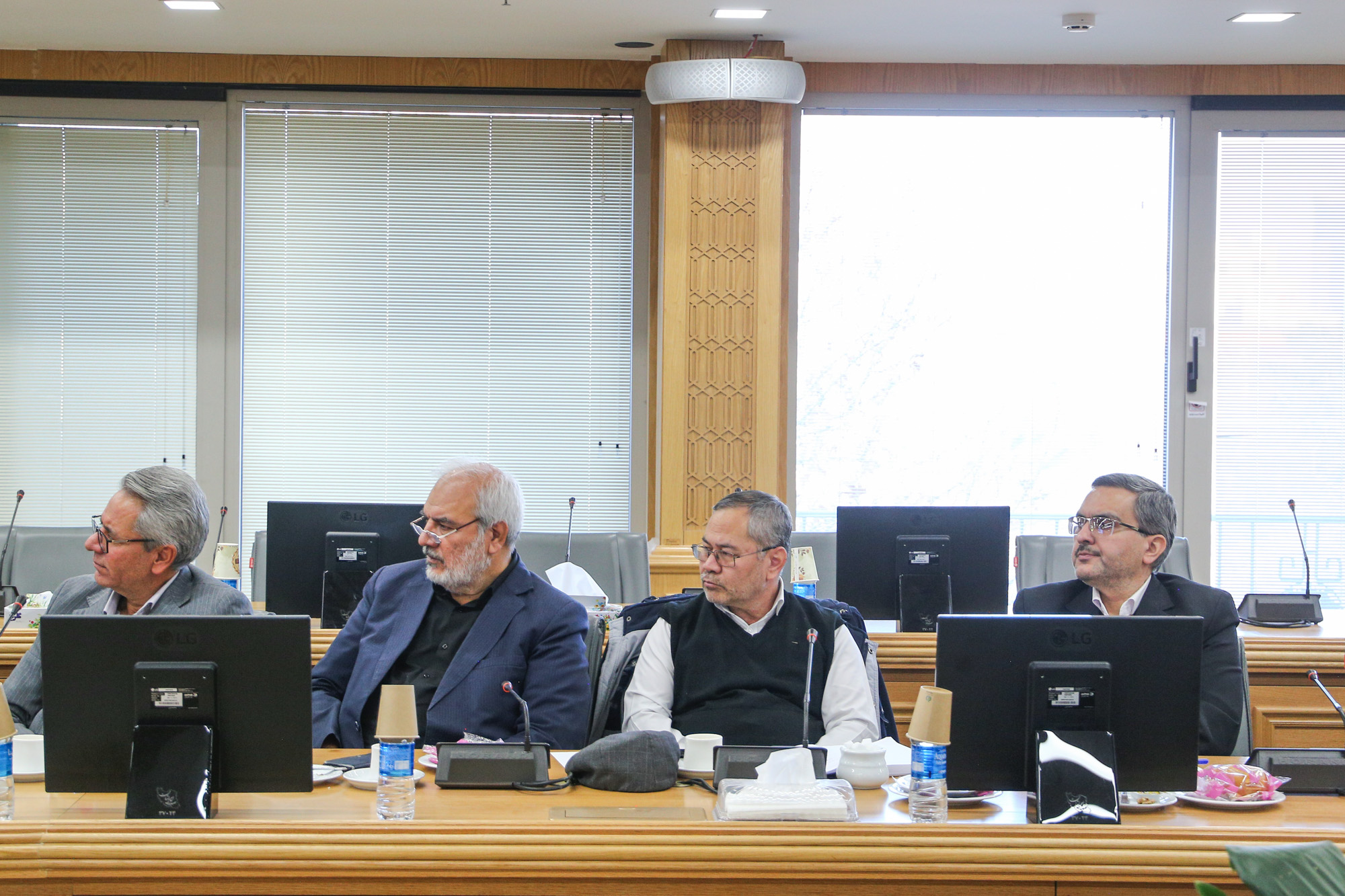 جلسه شورای گفت‌وگو